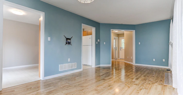 4 Sinden Drive, Whitby, ON, L1M 2B8 - 8