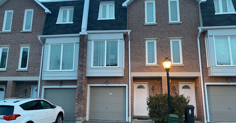 8-3500 Brimley Road, Toronto, ON, M1V 5K6