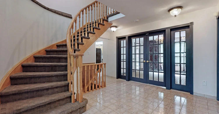 69 Windrush Trail, Toronto, ON, M1C 3Z9 - 2