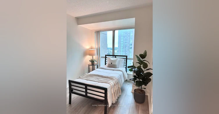 2110-18 Lee Centre Drive, Toronto, ON, M1H 3H5 - 8