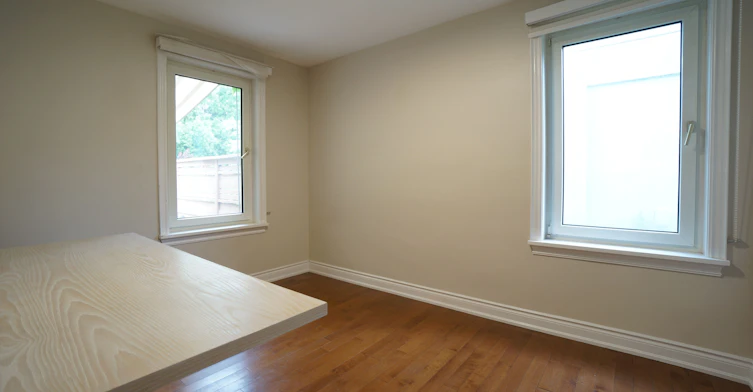 7 Twin Pauls Crescent, Toronto, ON, M1R 3Z6 - 6