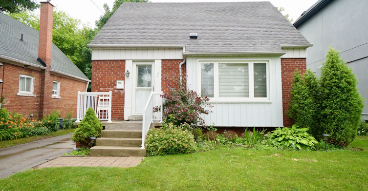 7 Twin Pauls Crescent, Toronto, ON, M1R 3Z6