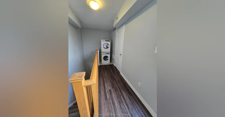 2-109 Rushbrooke Avenue, Toronto, ON, M4M 3A8 - 15