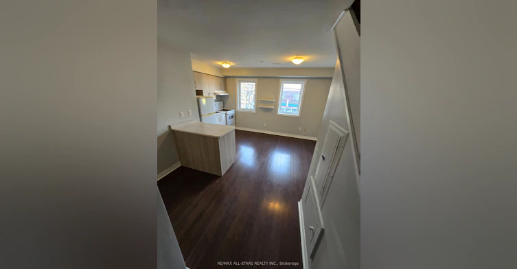 2-109 Rushbrooke Avenue, Toronto, ON, M4M 3A8 - 2