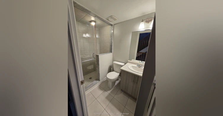 2-109 Rushbrooke Avenue, Toronto, ON, M4M 3A8 - 9