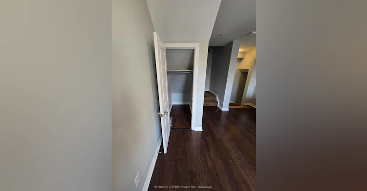 2-109 Rushbrooke Avenue, Toronto, ON, M4M 3A8 - 5