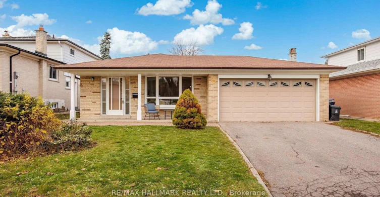 Lower-12 Wardencourt Drive, Toronto, ON, M1T 2H3