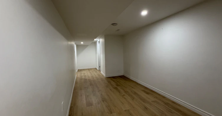 Lower-12 Wardencourt Drive, Toronto, ON, M1T 2H3 - 24