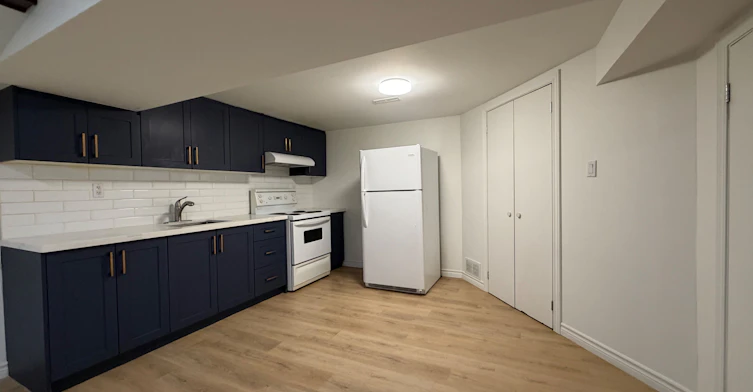 Lower-12 Wardencourt Drive, Toronto, ON, M1T 2H3 - 17
