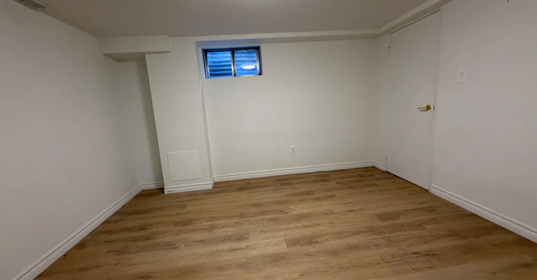 Lower-12 Wardencourt Drive, Toronto, ON, M1T 2H3 - 21