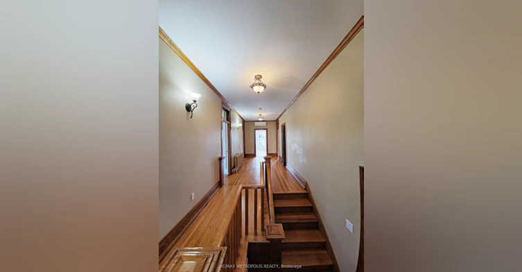 Upper #2-1110 Simcoe Street S, Oshawa, ON, L1H 4L8 - 11