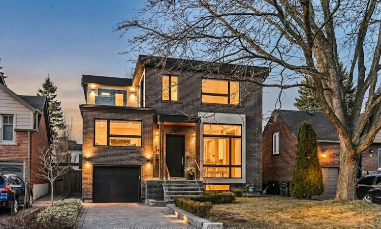 18 Ferris Road