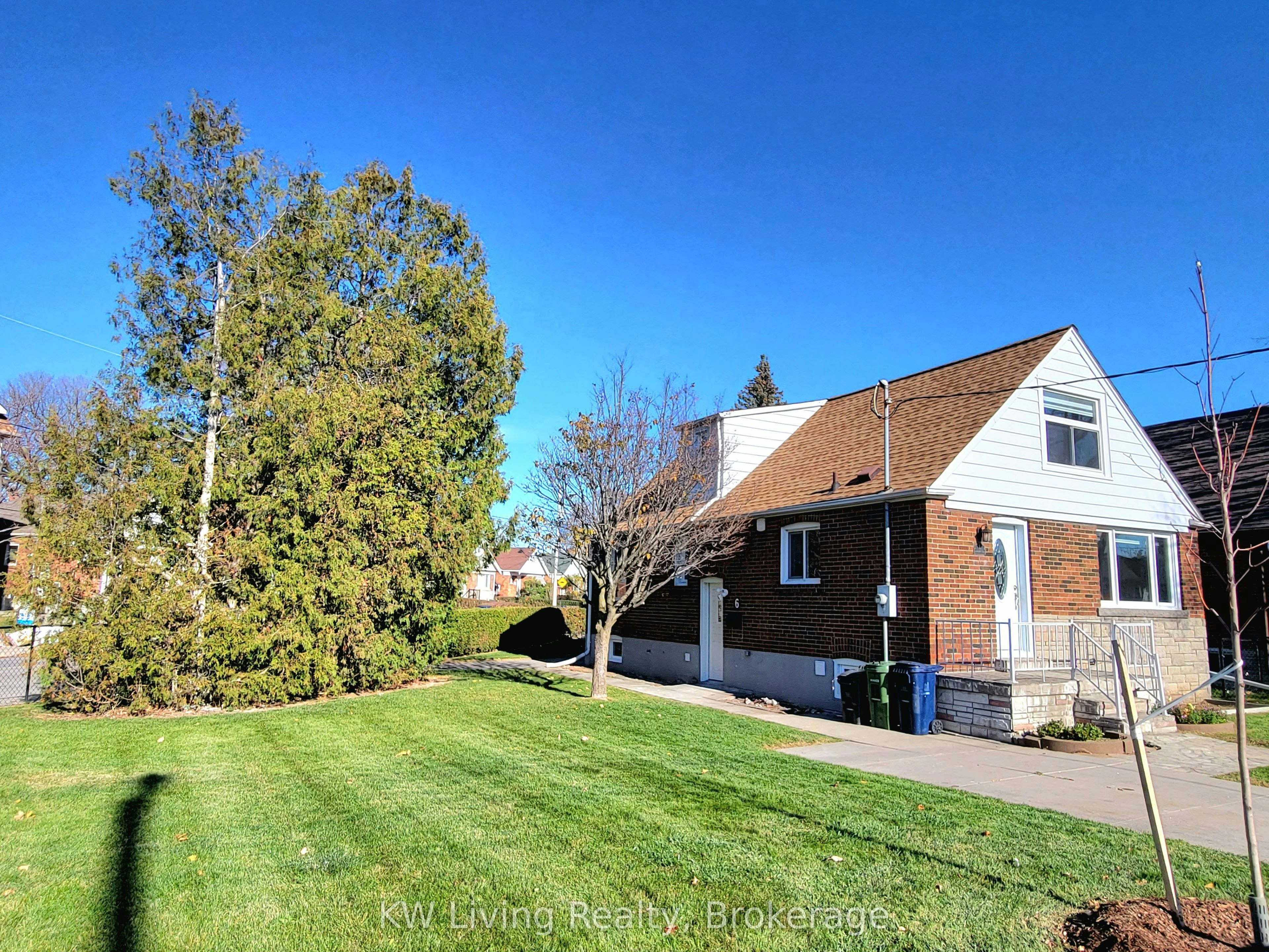 Bsmt-6 Gardens Crescent, Toronto, ON, M4B 1T5