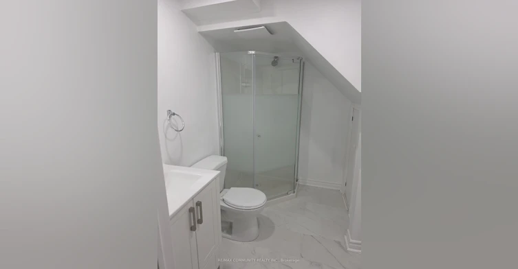 792 Tatra Drive, Oshawa, ON, L1J 6S7 - 12