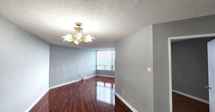 901-300 Alton Towers Circle, Toronto, ON, M1V 4X9 - 5