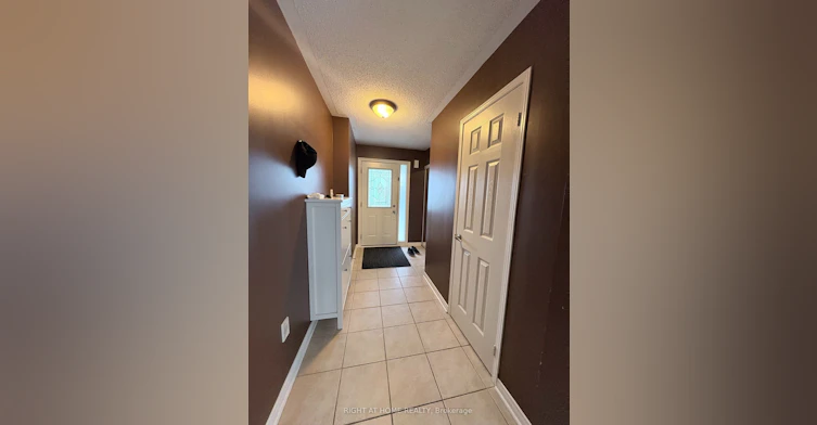 26 Atlantis Drive, Whitby, ON, L1N 0E2 - 2