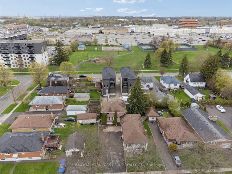 226 Cromwell Avenue, Oshawa, ON, L1J 4T8 - 19