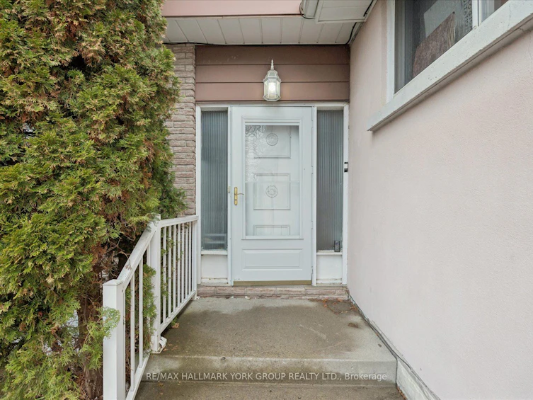 226 Cromwell Avenue, Oshawa, ON, L1J 4T8 - 5