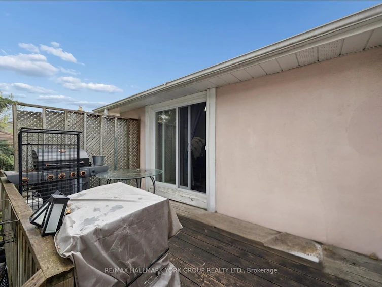 226 Cromwell Avenue, Oshawa, ON, L1J 4T8 - 8
