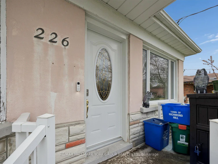 226 Cromwell Avenue, Oshawa, ON, L1J 4T8 - 6