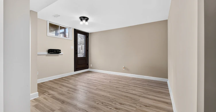 40 Carr Drive, Ajax, ON, L1T 3E3 - 10