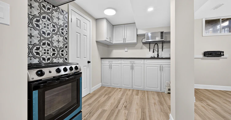 40 Carr Drive, Ajax, ON, L1T 3E3 - 11