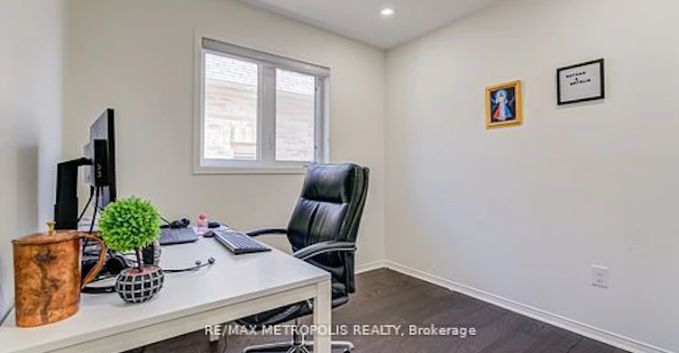55 Formosa Avenue, Ajax, ON, L1Z 0N1 - 16
