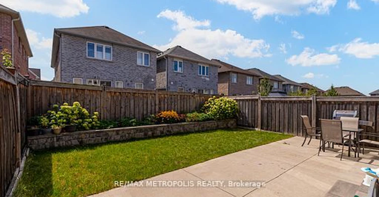 55 Formosa Avenue, Ajax, ON, L1Z 0N1 - 19