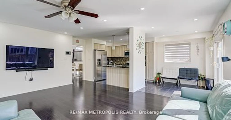55 Formosa Avenue, Ajax, ON, L1Z 0N1 - 9