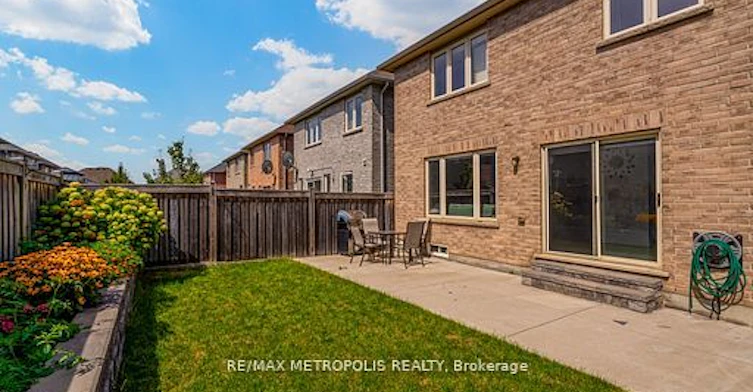55 Formosa Avenue, Ajax, ON, L1Z 0N1 - 24