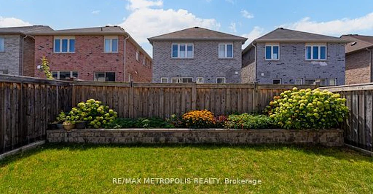 55 Formosa Avenue, Ajax, ON, L1Z 0N1 - 20