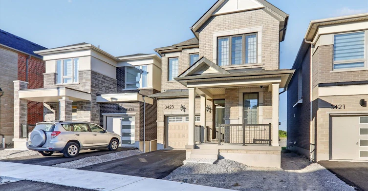 3423 Deepglade Path, Pickering, ON, L1X 0V6 - 2