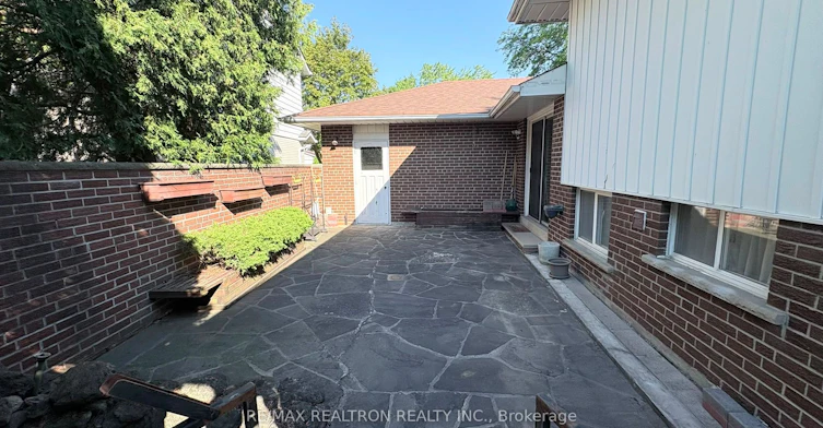 831 Huntingwood Drive, Toronto, ON, M1T 2L8 - 20