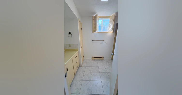 831 Huntingwood Drive, Toronto, ON, M1T 2L8 - 17