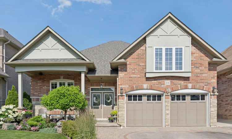 24 Corvinelli Drive