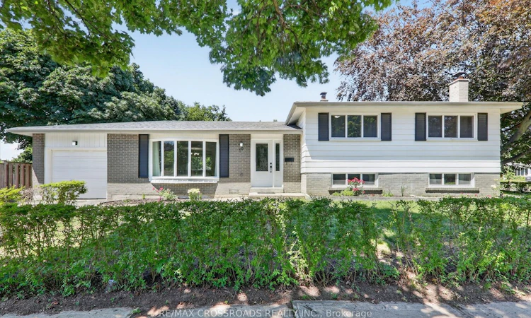 10 Gillbank Crescent S