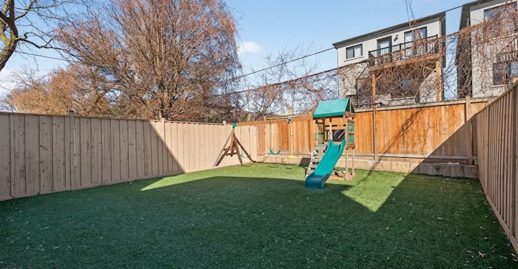 Upper-61B Bexhill Avenue, Toronto, ON, M1L 3B7 - 37