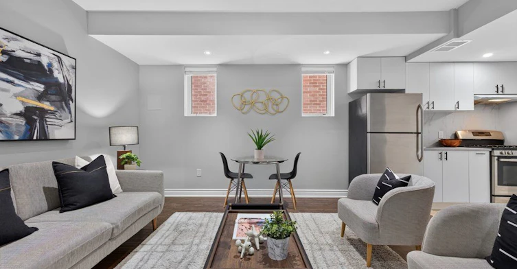 Lower-61B Bexhill Avenue, Toronto, ON, M1L 3B7 - 5