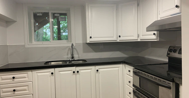 63 Pinegrove Avenue, Toronto, ON, M1N 2G3 - 3
