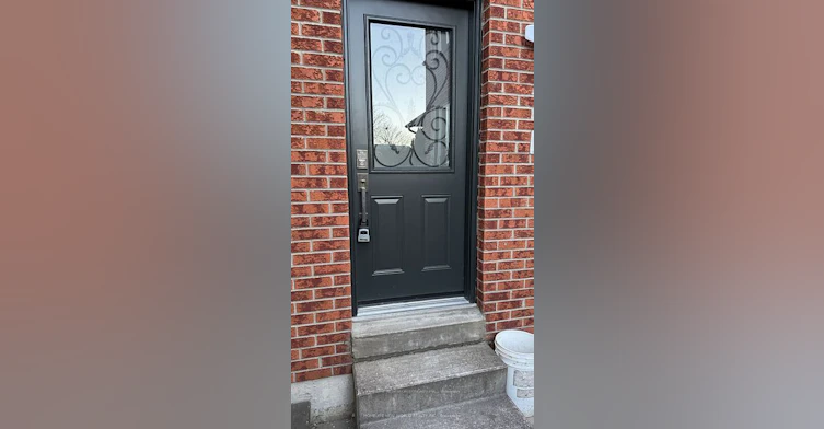 410 Victor Court, Pickering, ON, L1W 3J8 - 2