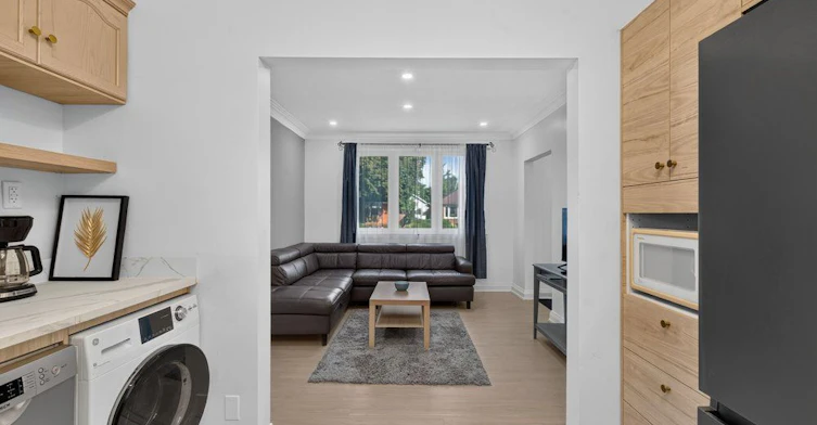 Main-20 Bayard Avenue, Toronto, ON, M1R 4A3 - 14
