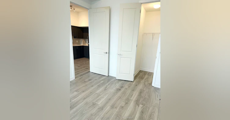707-1455 Celebration Drive, Pickering, ON, L1W 1L8 - 8