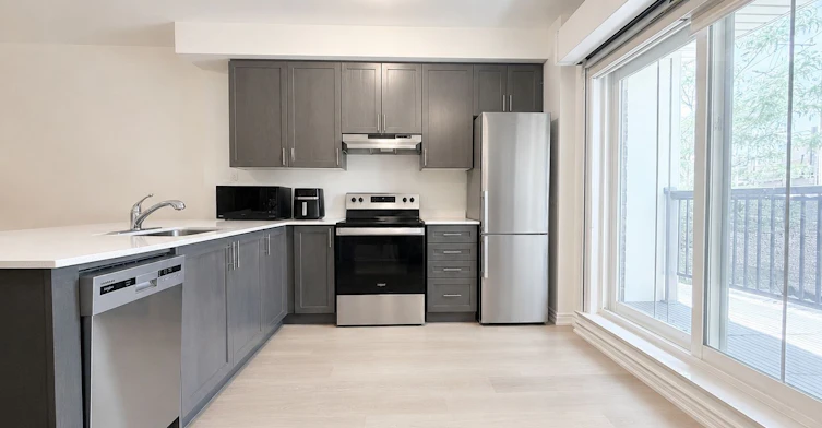 2-485 Beresford Path, Oshawa, ON, L1H 0B2 - 3