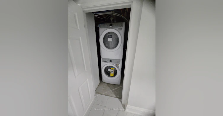 Basement-1136 Enchanted Crescent, Pickering, ON, L1X 0H1 - 3