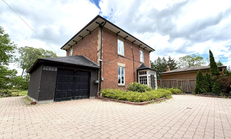 1458 Military Trail