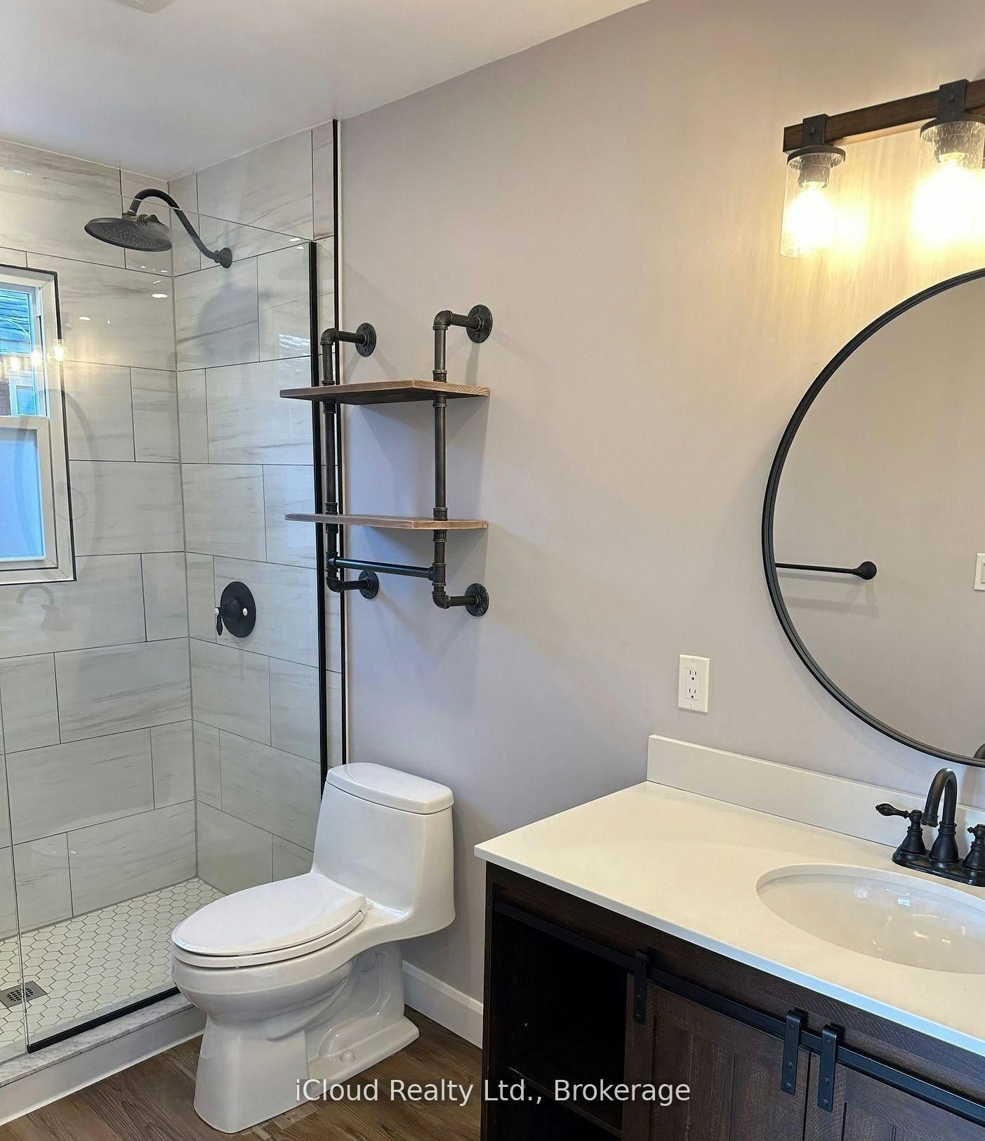 Main-747 Glenforest Street W, Oshawa, ON, L1J 5E9 - 17