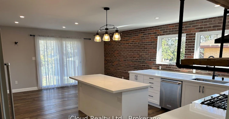 Main-747 Glenforest Street W, Oshawa, ON, L1J 5E9 - 10