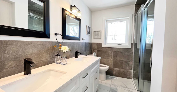 Main-123 Bowman Avenue, Whitby, ON, L1N 3T7 - 17