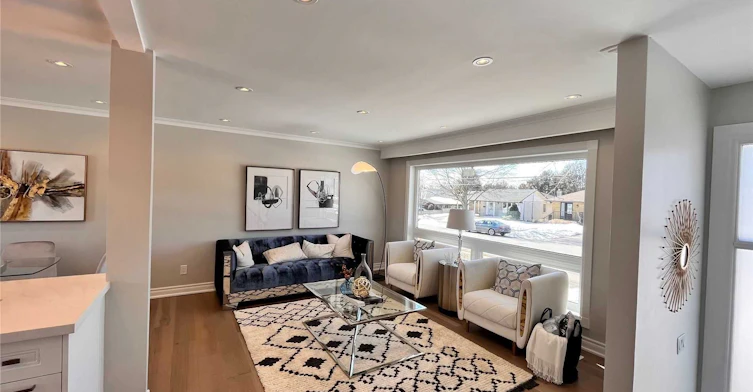 Main-123 Bowman Avenue, Whitby, ON, L1N 3T7 - 2