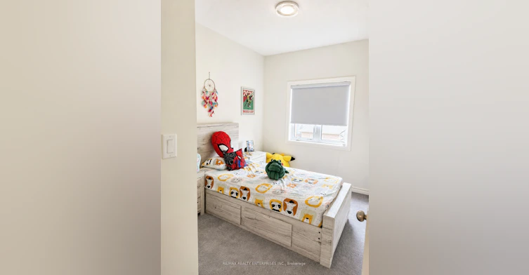 16 Sigford Street N, Whitby, ON, L1P 0N9 - 6